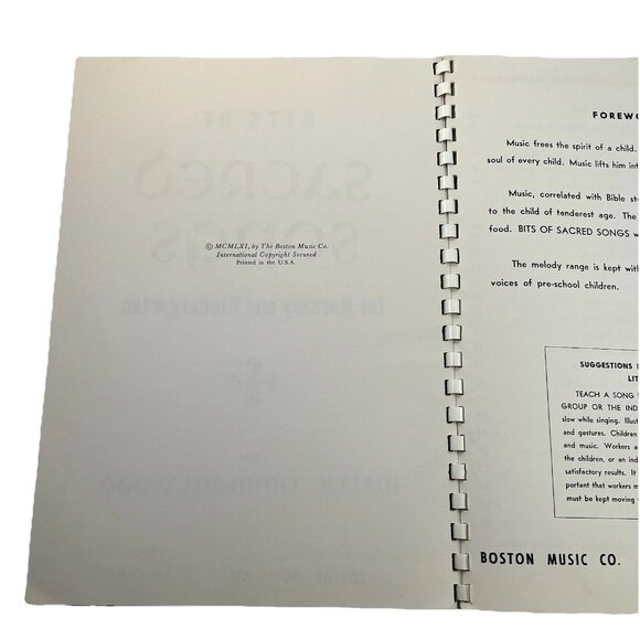 Bits of Sacred Songs For Nursery and Kindergarten Mattie Timmons Wood Spiral '61 - Picture 6 of 12